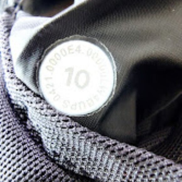 Lululemon Women's Black Non-Stop Long Sleeve Reversible Bomber Jacket Size 10 - Picture 8 of 9